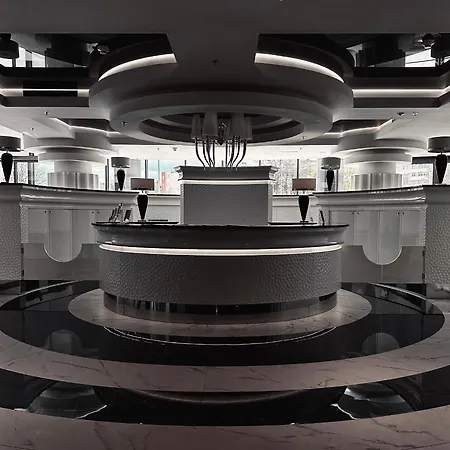 Hanza Tower Times Square