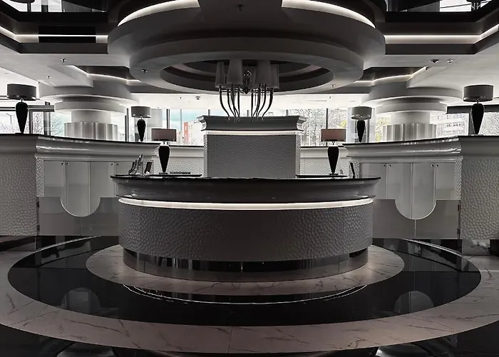 Hanza Tower Times Square